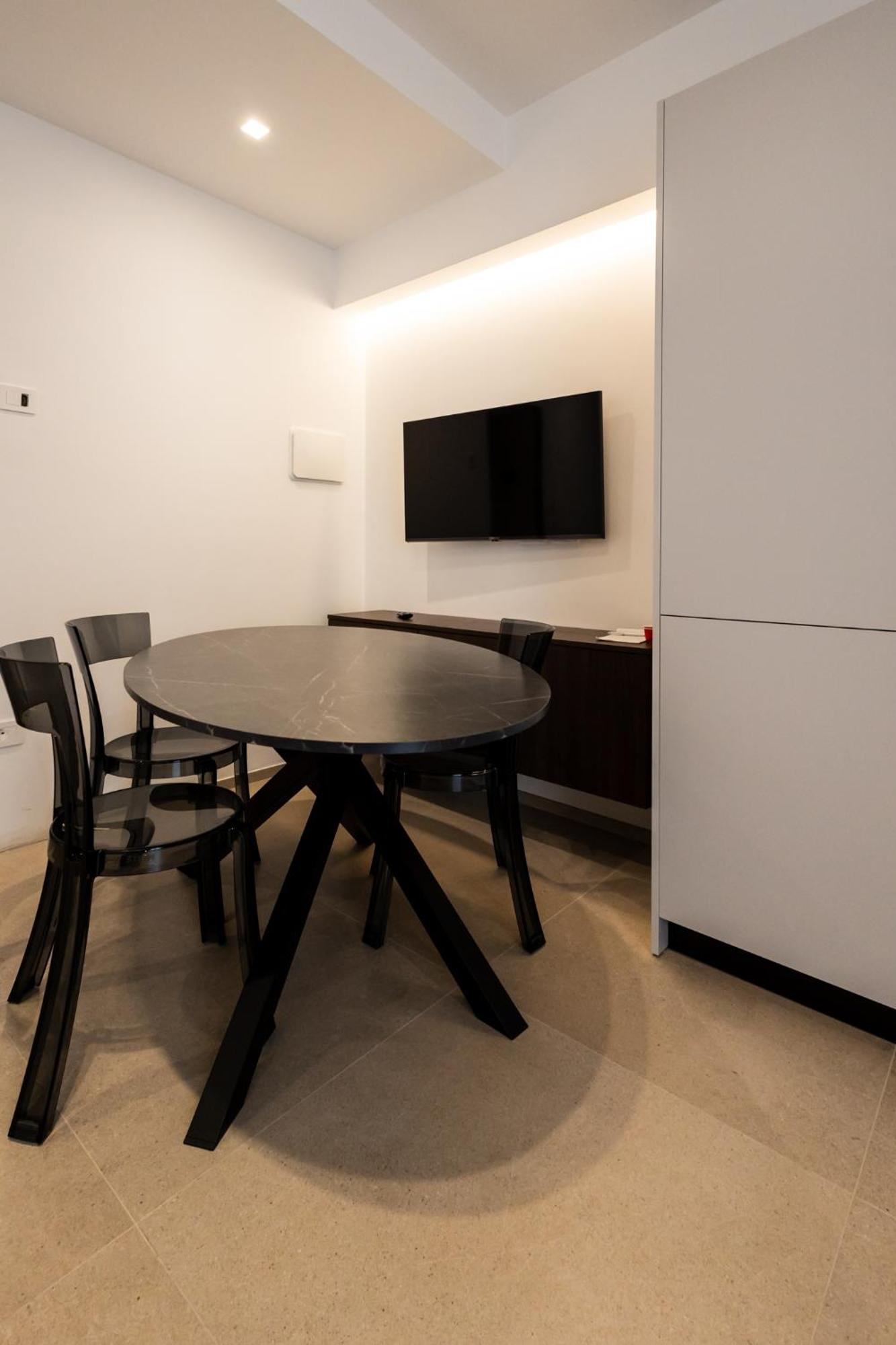 Lenuccia Home มาเตรา ภายนอก รูปภาพ